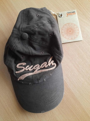 Fullah Sugah brown jockey hat one size new