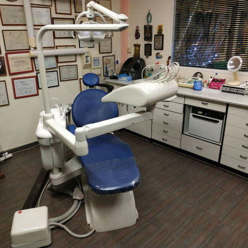 Dental equipment and office furniture like new