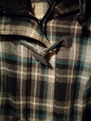 Checked coat like new, size M