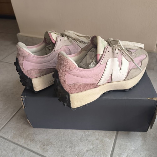New Balance 327 Pink Haze athletic shoes like new, size 37.5