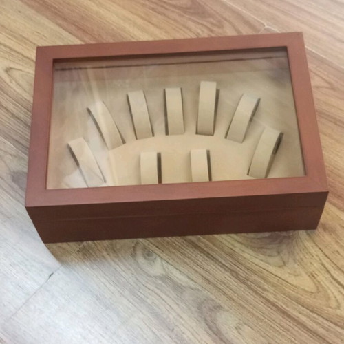 Wooden watch box for 10 watches like new