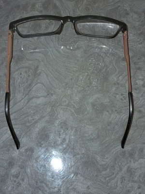 Glasses without one lens, black