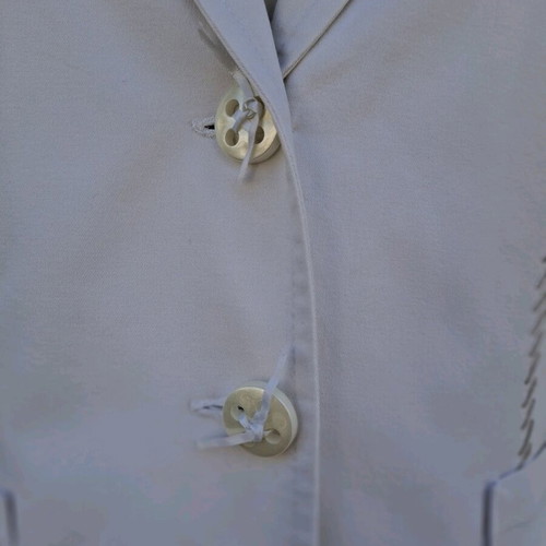 Cinnamar jacket white with embroidered details like new, size 48