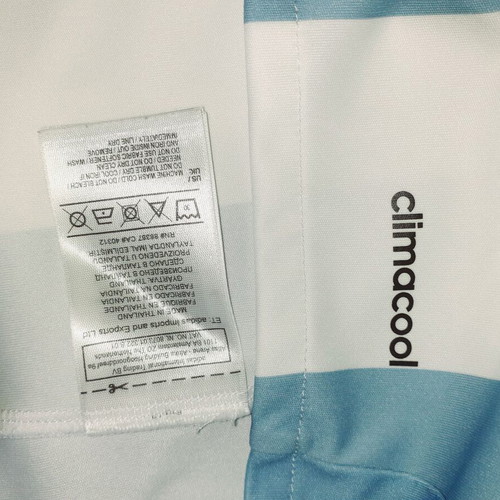 Argentina football jersey like new, official replica