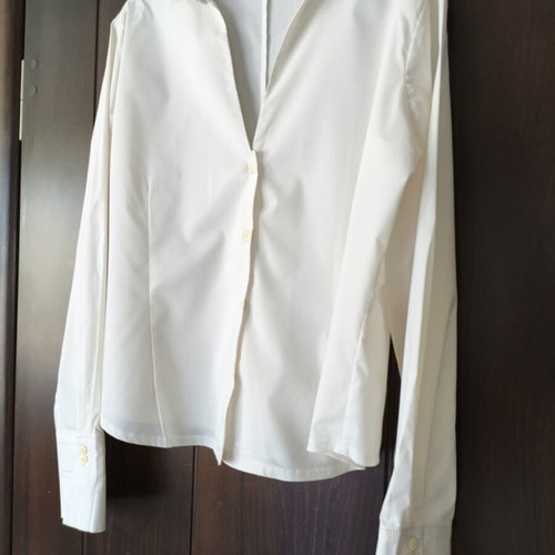 Apparel white shirt XXL used with pointed collar and wide cuffs