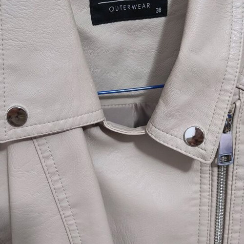 Jacket leather beige like new, size 38