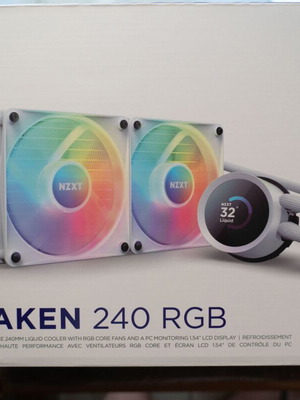 NZXT Kraken 240 RGB с подарък NZXT Kraken G12 монтажен комплект, като нов