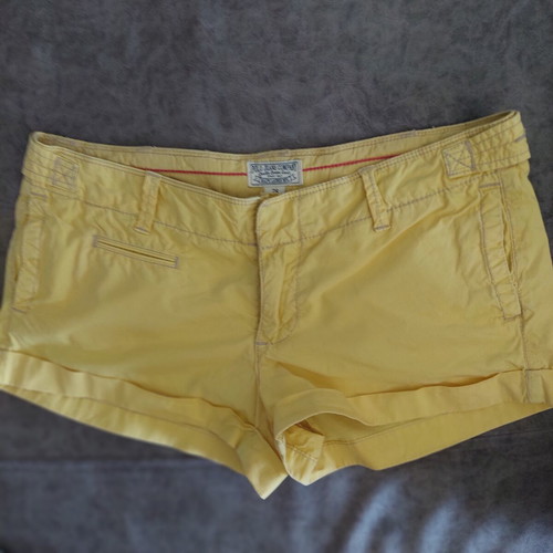 Ralph Lauren vintage Y2K polo shorts yellow size small like new