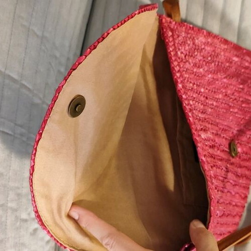 Fuchsia crossbody bag straw like new
