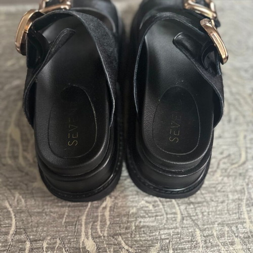 Seven women's black platform sandals size 38 like new