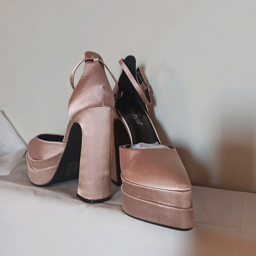 Tsoukalas Shoes pink satin pumps new, size 39