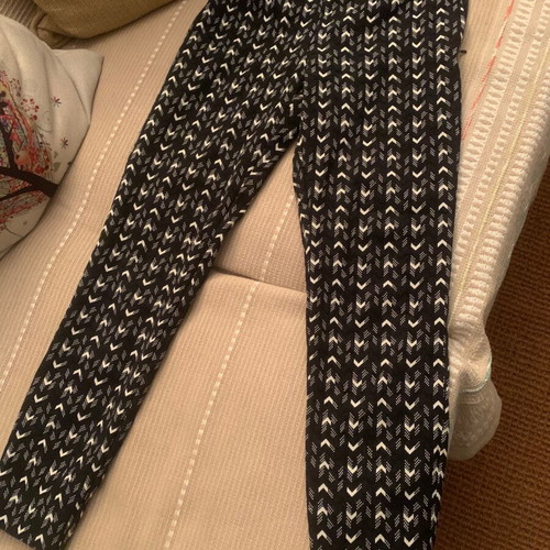 Black and white elastic pants new, slim fit XL
