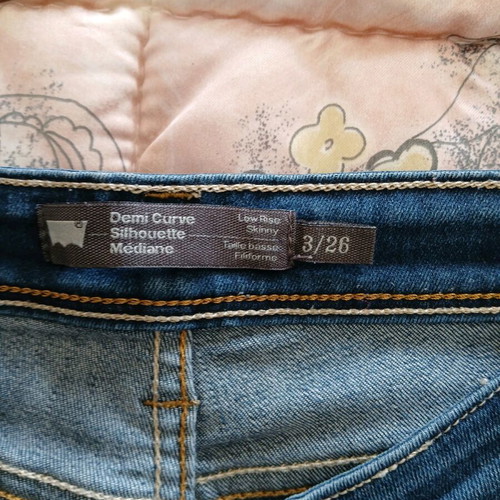 Levi's jeans used, size 26, blue
