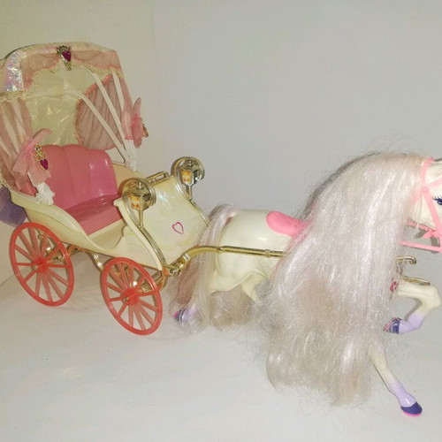 Barbie Crystal Carriage 1991 like new, vintage horse