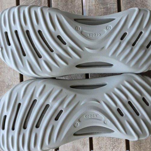 Crocs Echo Wave men's clogs new, grey-green, size M11 (EU 45-46)