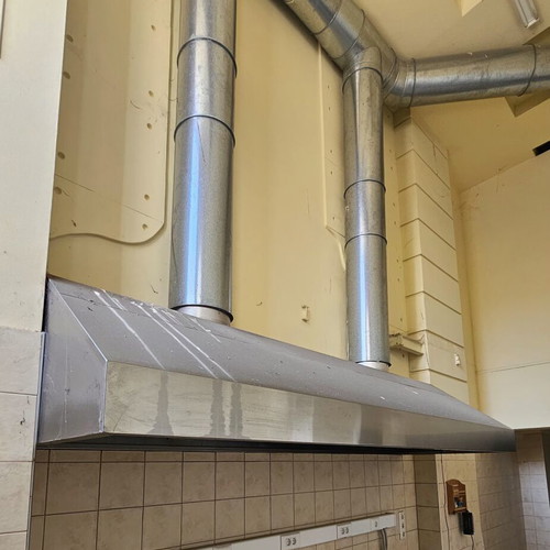 Professional stainless steel kitchen hood 3 meters like new