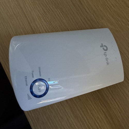 TP-Link TL-WA850RE Wi-Fi Range Extender like new, 2.4 GHz, 300 Mbps