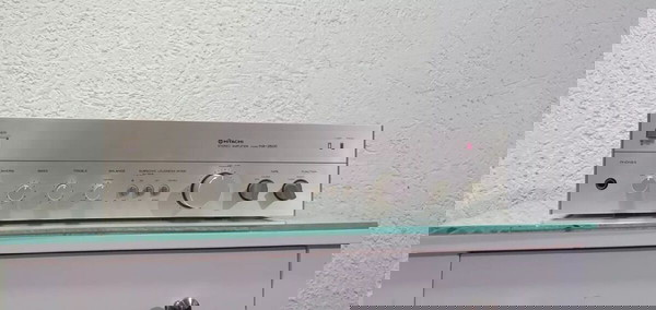 ΕΝΙΣΧΥΤΗΣ HITACHI HA-2500