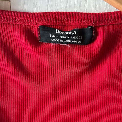 Bershka cardigan red thin used, size M