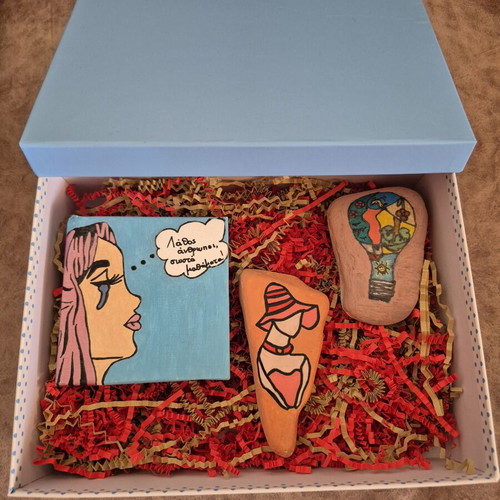 Giftbox with canvas and stones, pop art girl