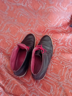 Step Shoes casual leather shoes used, size 46, black and red