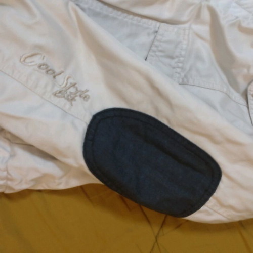Bershka women's jacket used with detachable hood, white and beige, size M