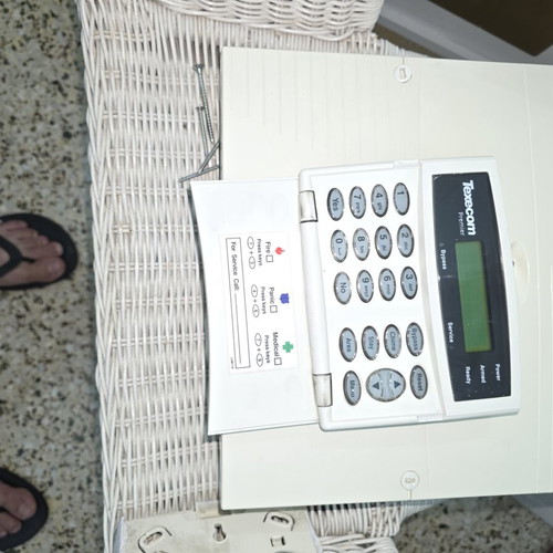 Texecom Premier 412 plus LCD Keypad alarm system like new