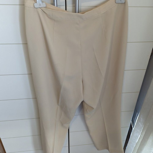 Women's beige pants used, size XXL