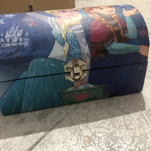 Disney Frozen jewelry box used, colorful, with Elsa and Anna