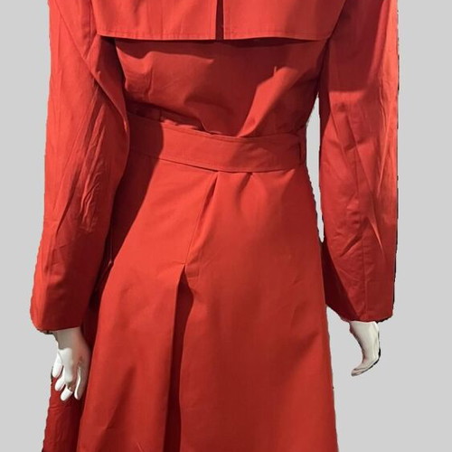 Cotton coat size M like new, red