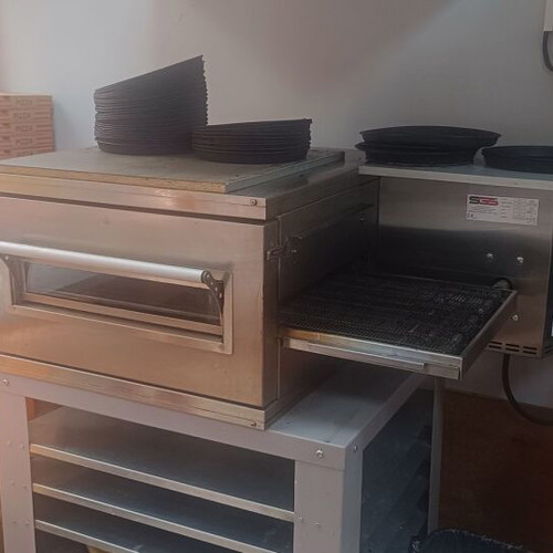 Conveyor Tunnel Pizza Oven used, 50cm Belt Width, 10kW Power