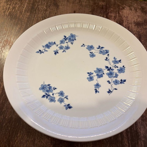 Porcelain platter with foot like new