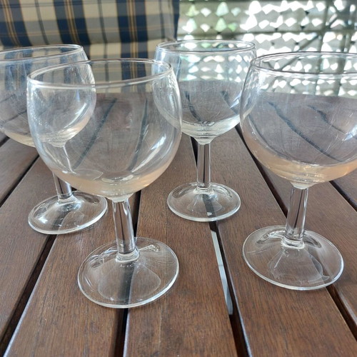 Stemmed glasses used, pack of 4 pieces