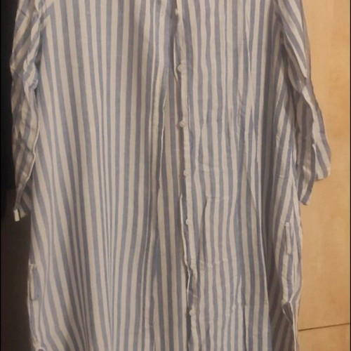 Bsb Long Shirt medium, like new, white and blue
