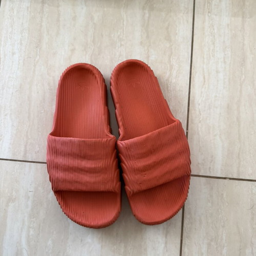 Adidas slides orange, like new, size 43