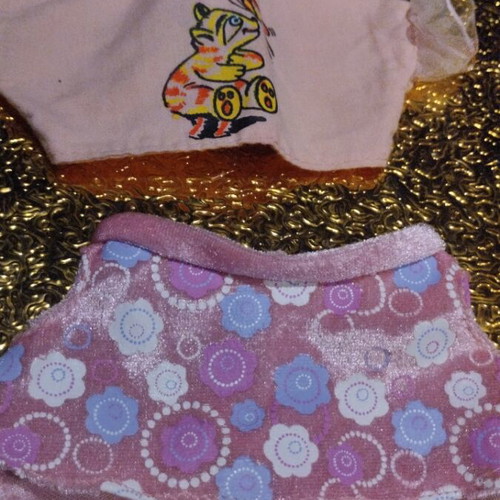 Doll shirts used, set of 2 for larger dolls