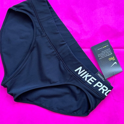 Nike Pro women sporty shorts new, size S