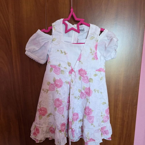 Floral dress for 3 years old like new with silver details Babymini