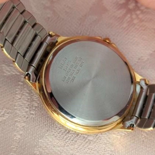 Junghans Armbanduhr 47/1675 Quartz watch like new, two toned