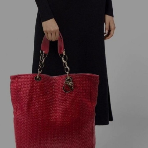 Book tote Dior large size, good as new, red
