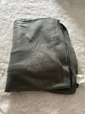 Fleece blanket khaki like new