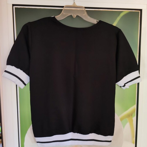 Short blouse v neck New Imperial black and white, size XL