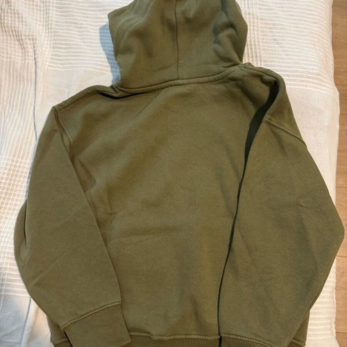 Zara sweatshirt size 8 like new, green