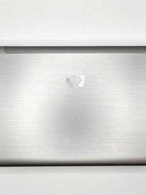HP Mini 2140 σαν καινούργιο με τροφοδοτικό και Windows XP
