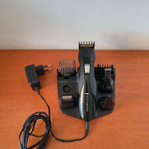 Remington PG6020 men's grooming set like new