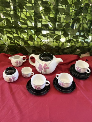 Vintage Tułowice porcelain tea and coffee set 12 pieces like new
