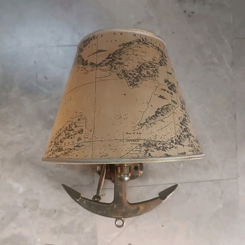 Bronze wall light with nautical theme like new