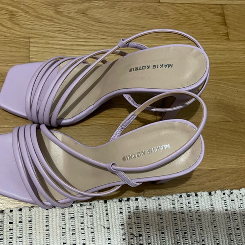 Makis Kotris heels