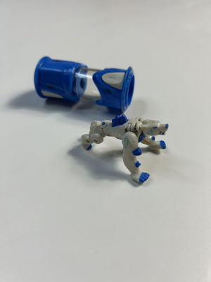 Jakks Pacific Monsuno Lock Core Tech figure 2012