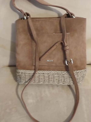 Parfois shoulder bag like new, beige suede style with straw base